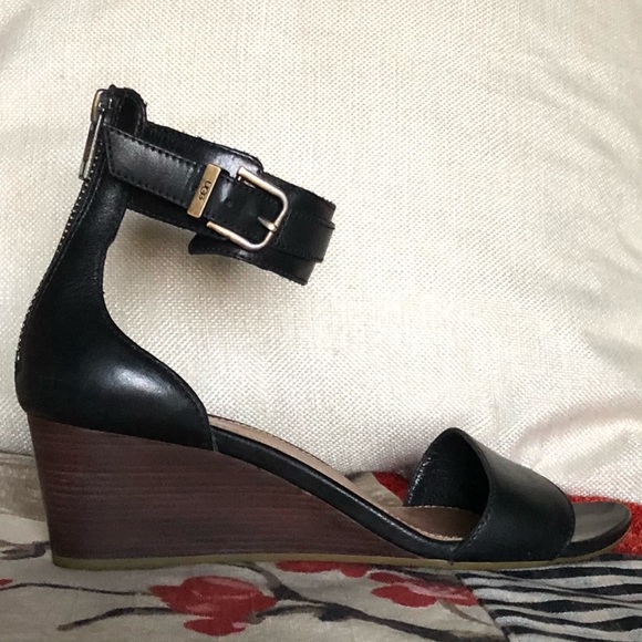 Uggs Sandals - Picture 12 of 13